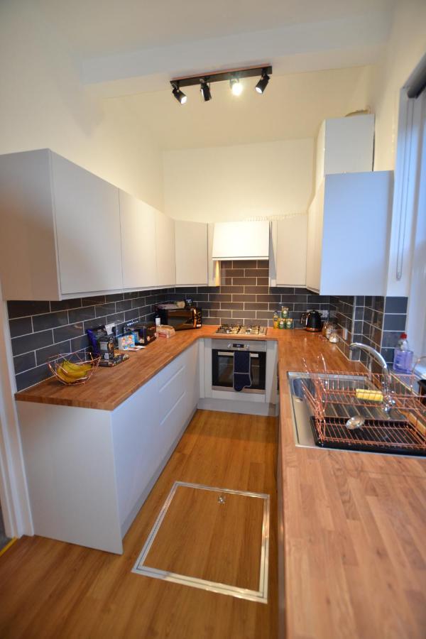 Mayflower 2 Bed Boutique Apartment - Stayseekers Солсбъри Екстериор снимка